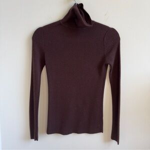 Uniqlo Merino Turtleneck Sweater